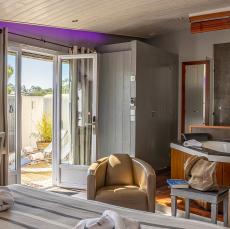 Hotel Elegance Suites Hotel on Ile de Re - Your 4 star hotel at Bois Plage en Re, near the beach